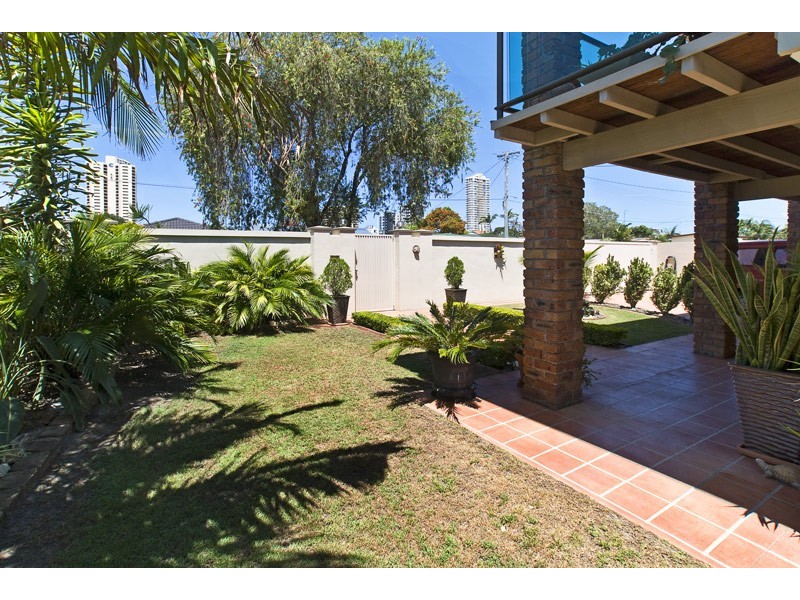 Burleigh Waters QLD 4220