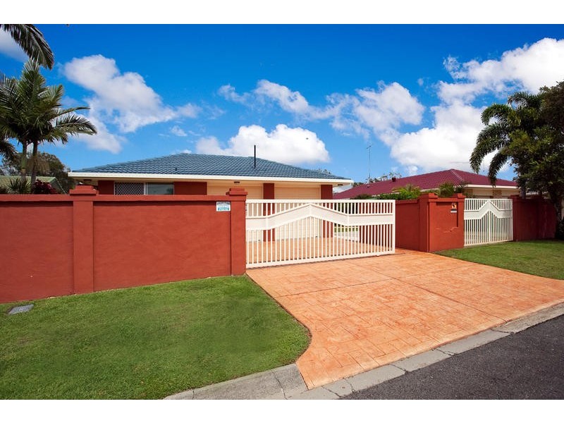 Burleigh Waters QLD 4220