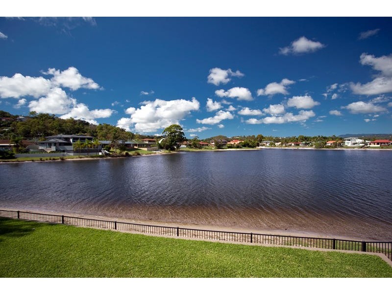 62 Burleigh Street, Burleigh Waters QLD 4220