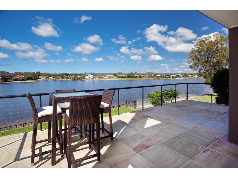 62 Burleigh Street, Burleigh Waters QLD 4220