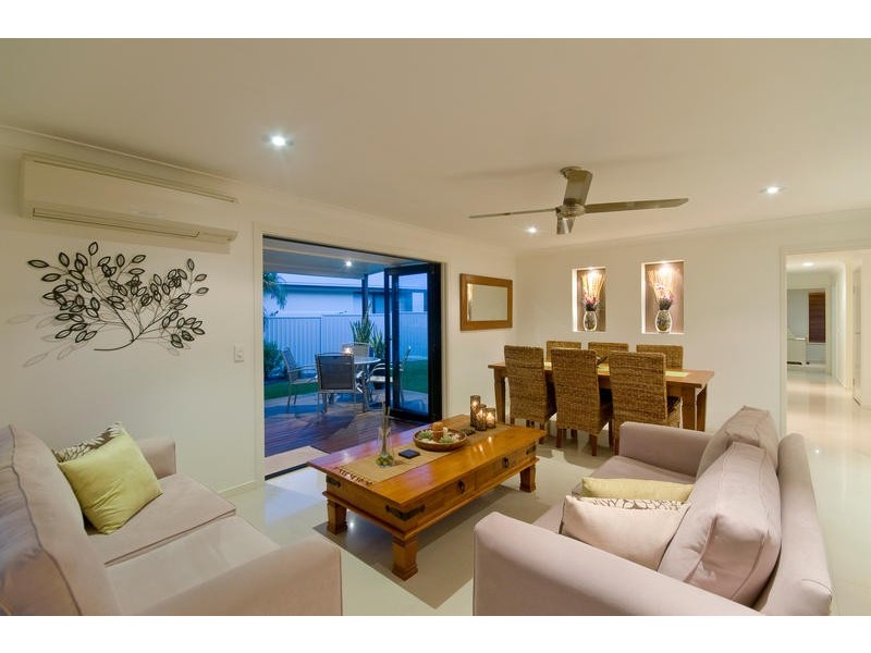 Burleigh Waters QLD 4220