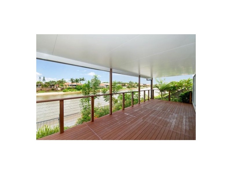 49 Pintail Crescent, Burleigh Waters QLD 4220