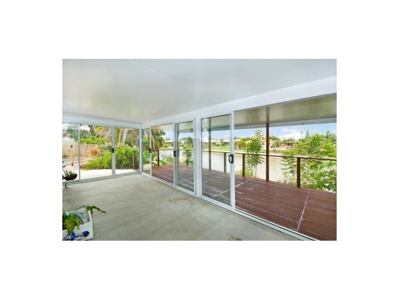 49 Pintail Crescent, Burleigh Waters QLD 4220