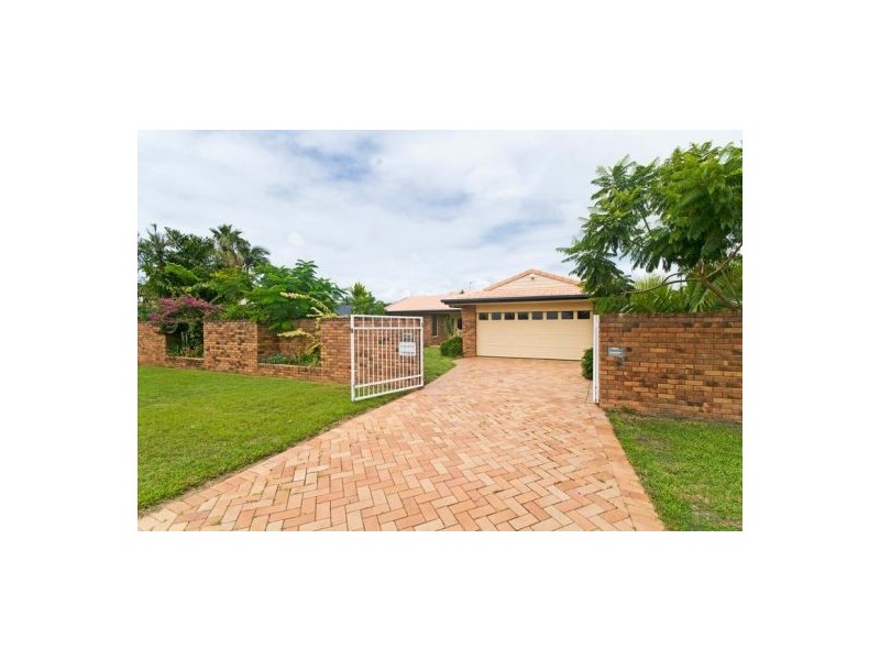 49 Pintail Crescent, Burleigh Waters QLD 4220