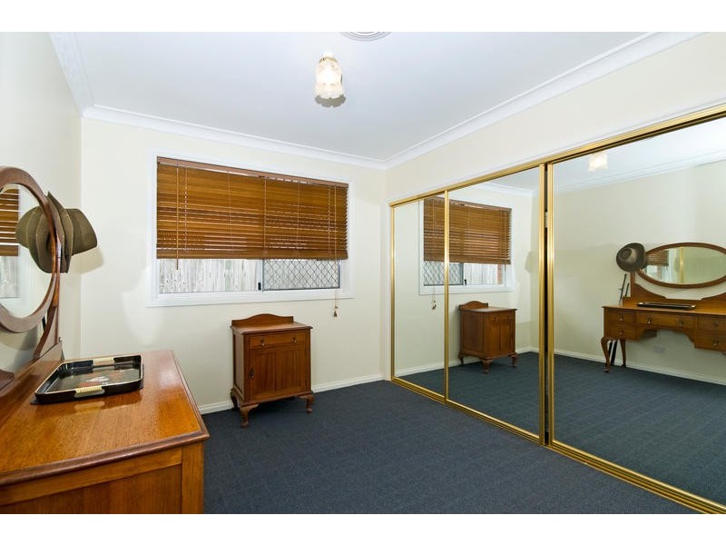 49 Pintail Crescent, Burleigh Waters QLD 4220