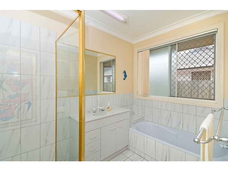 49 Pintail Crescent, Burleigh Waters QLD 4220