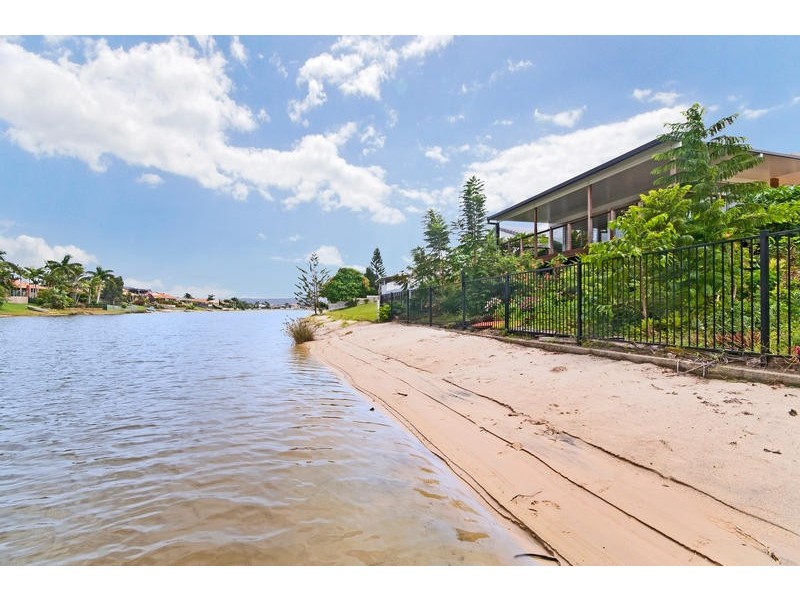 49 Pintail Crescent, Burleigh Waters QLD 4220