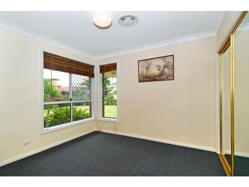 49 Pintail Crescent, Burleigh Waters QLD 4220