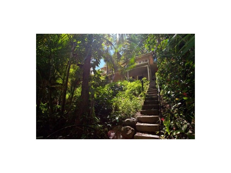 241 West Burleigh Road, Burleigh Heads QLD 4220