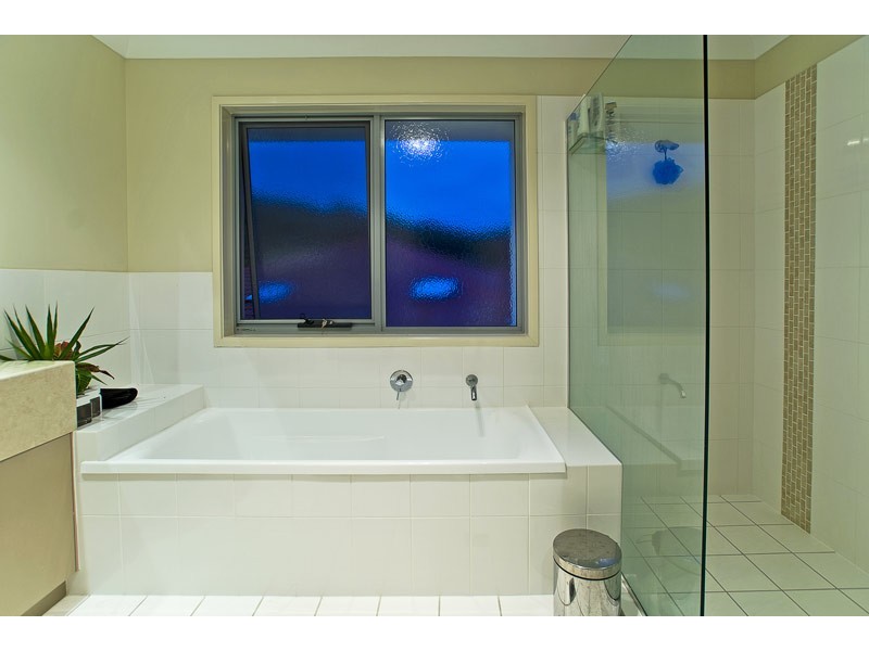 1/40 Tawarri Crescent, Burleigh Heads QLD 4220