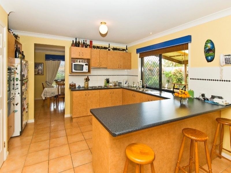 Burleigh Waters QLD 4220