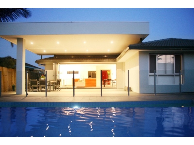 Burleigh Waters QLD 4220