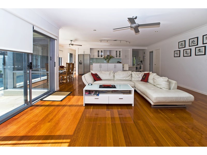 Burleigh Waters QLD 4220