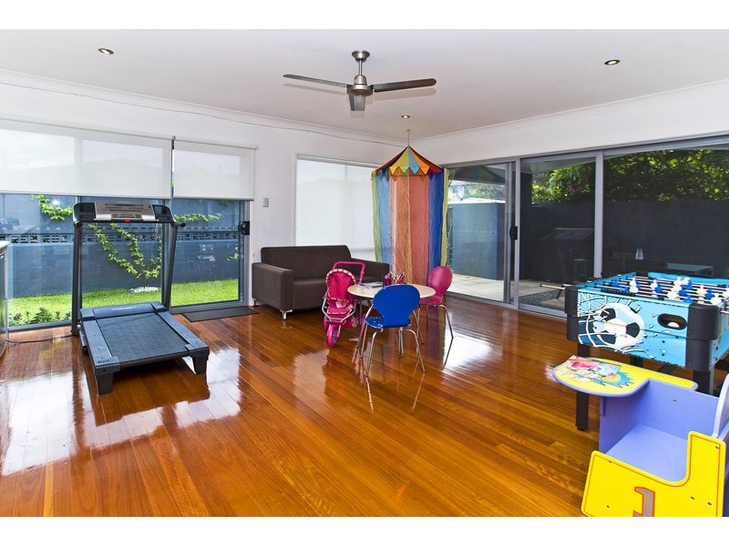 Burleigh Waters QLD 4220