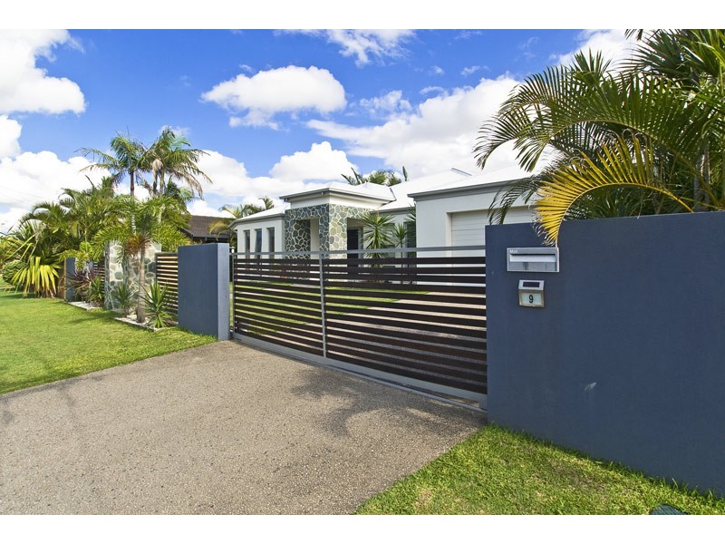 Burleigh Waters QLD 4220