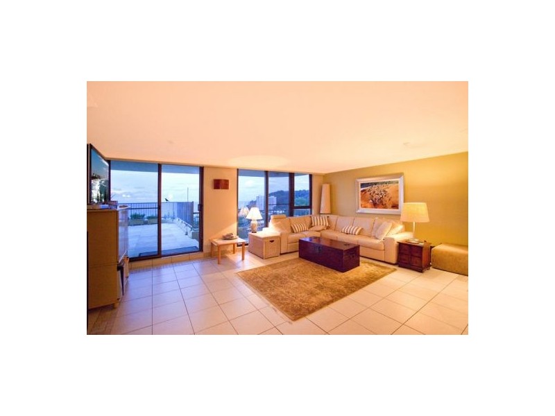 32/29 Hill Avenue, Burleigh Heads QLD 4220