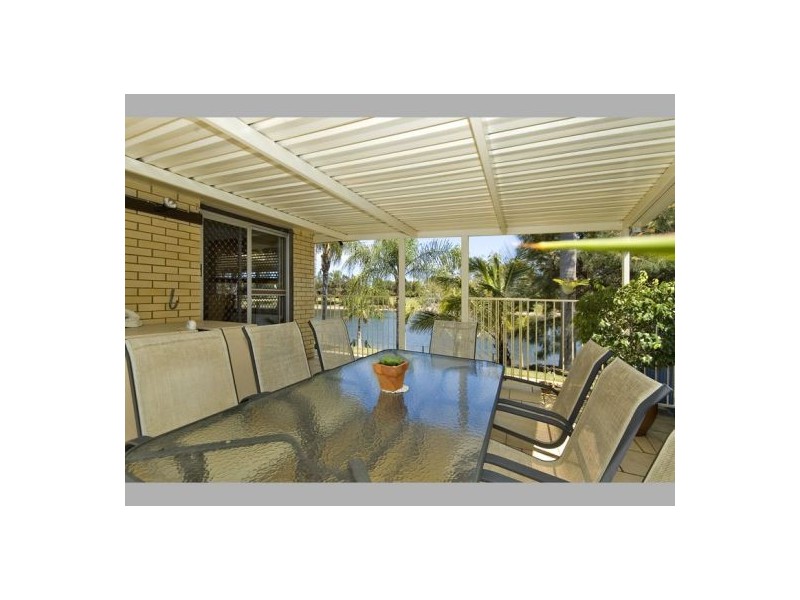 98 Jabiru Avenue, Burleigh Waters QLD 4220