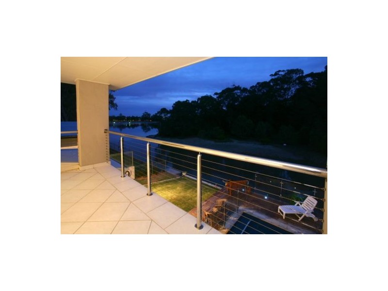 10 Elanora Drive, Burleigh Heads QLD 4220