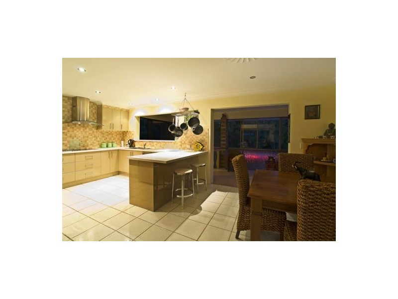 83 Jabiru Avenue, Burleigh Waters QLD 4220