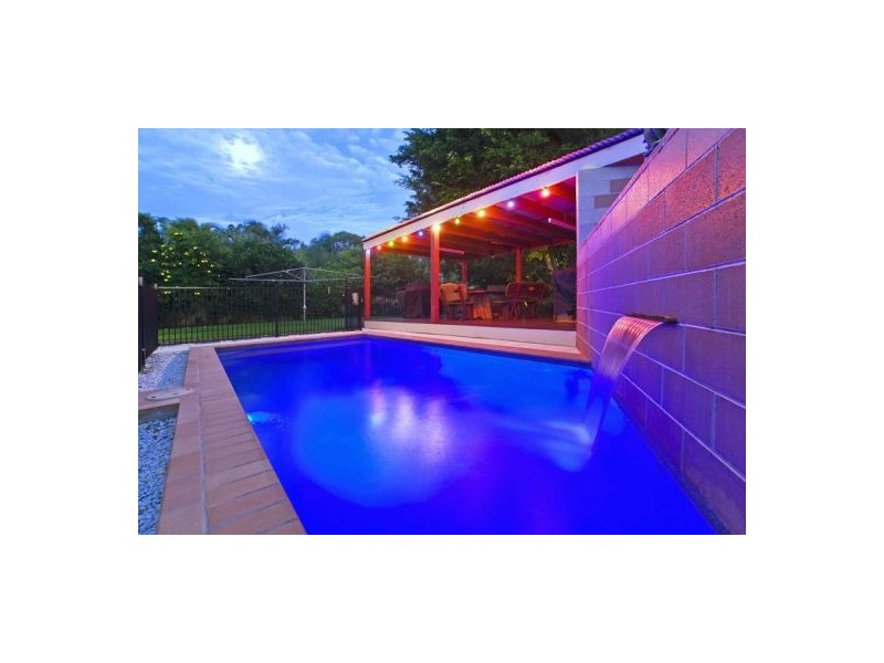 83 Jabiru Avenue, Burleigh Waters QLD 4220