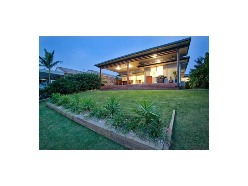 44 Dipper Drive, Burleigh Waters QLD 4220