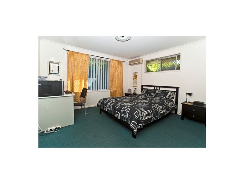 Burleigh Waters QLD 4220