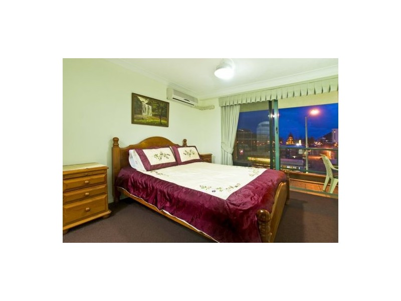 Burleigh Heads QLD 4220