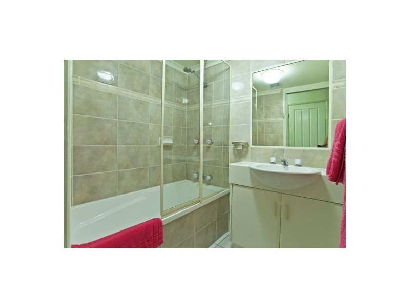 Burleigh Heads QLD 4220