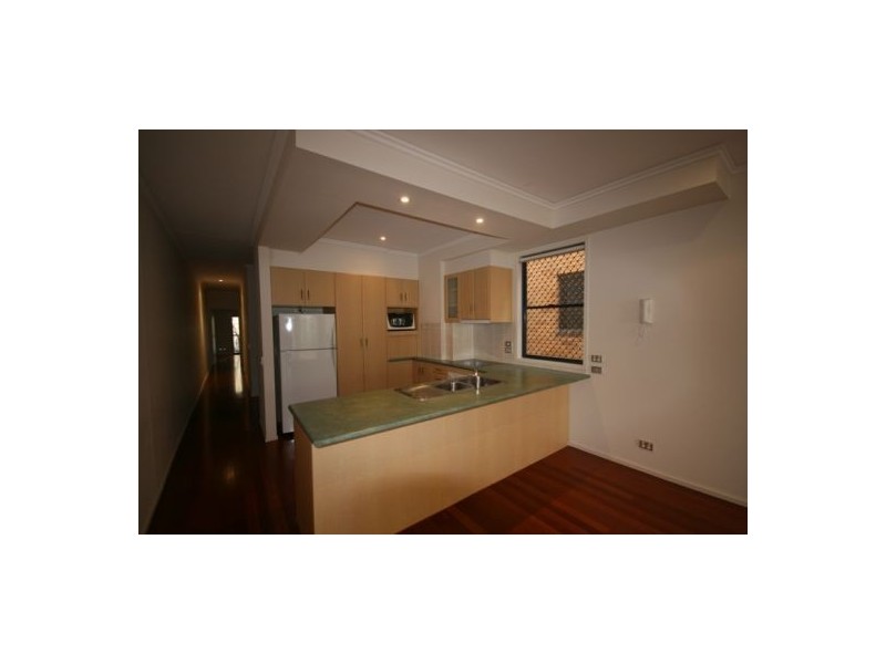 2/52 Ewart Street, Burleigh Heads QLD 4220