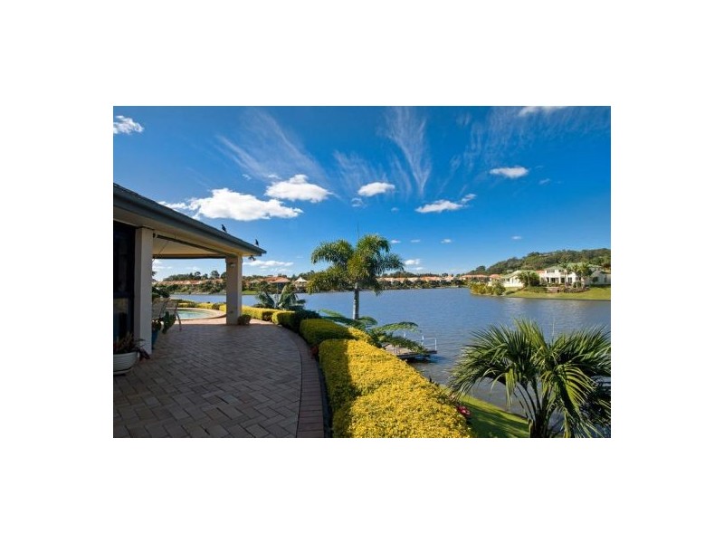 17 Palmyra Court, Burleigh Waters QLD 4220