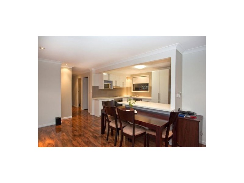 20 Kingfisher Crescent, Burleigh Waters QLD 4220