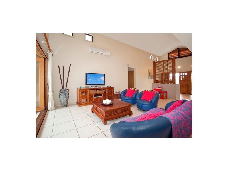 71 Burleigh Street, Burleigh Waters QLD 4220