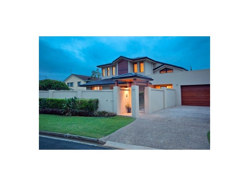 71 Burleigh Street, Burleigh Waters QLD 4220