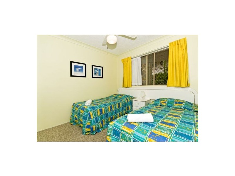 9/7 First Avenue, Burleigh Heads QLD 4220