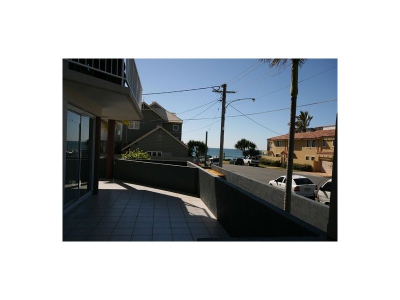 2/246 Jefferson Lane, Palm Beach QLD 4221