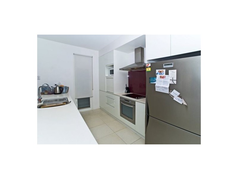 2/1874 Gold Coast Highway, Burleigh Heads QLD 4220