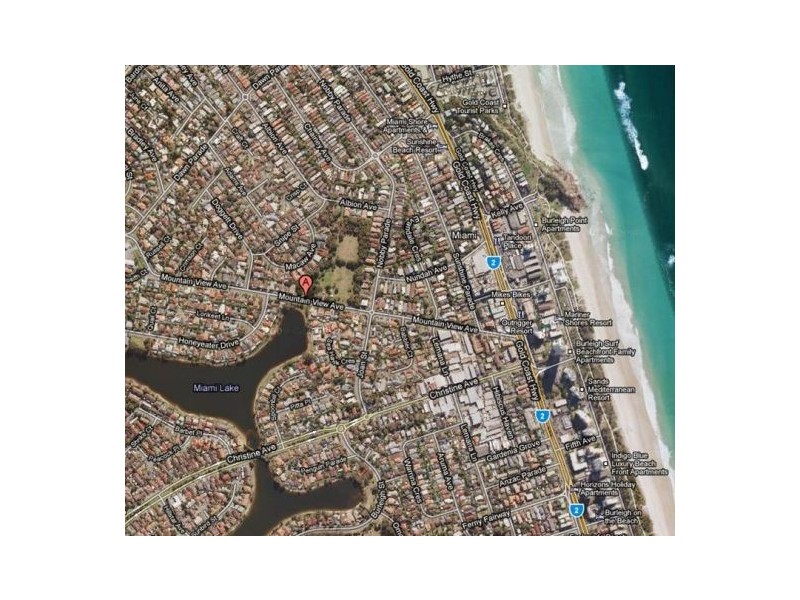 72 Mountain View Avenue, Burleigh Waters QLD 4220