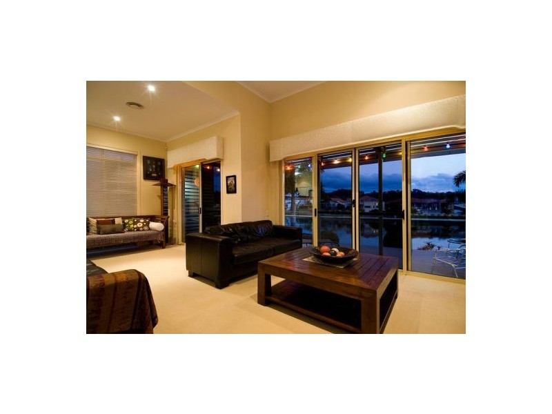 18/36 Beachcomber Court, Burleigh Heads QLD 4220