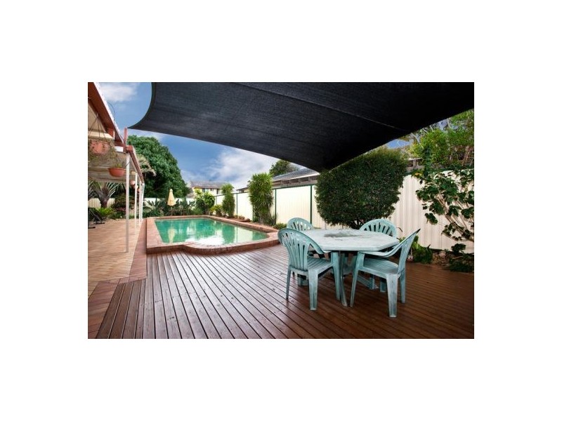 32 Bluejay Street, Burleigh Waters QLD 4220