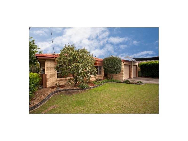 32 Bluejay Street, Burleigh Waters QLD 4220