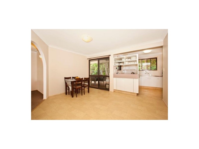 148 Acanthus Avenue, Burleigh Waters QLD 4220