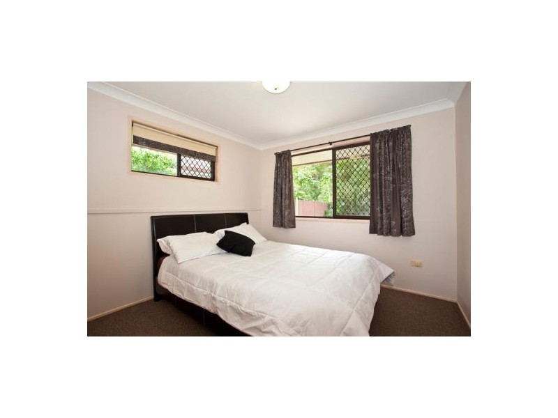 148 Acanthus Avenue, Burleigh Waters QLD 4220