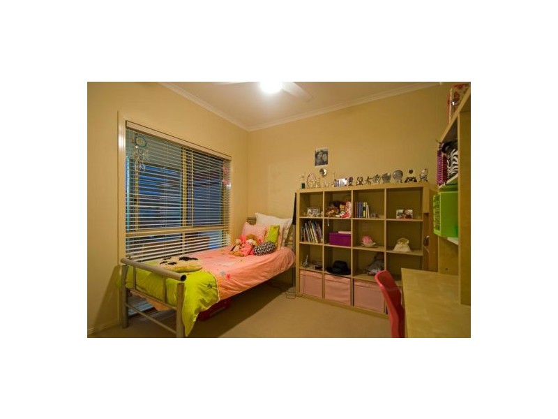 18/36 Beachcomber Court, Burleigh Waters QLD 4220