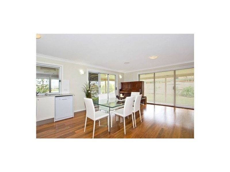 Burleigh Waters QLD 4220