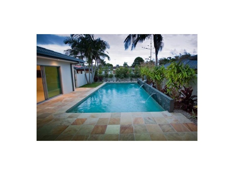 29 Bluejay Street, Burleigh Waters QLD 4220