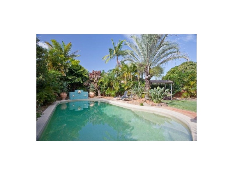 4 Emu Place, Burleigh Heads QLD 4220