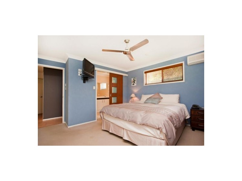 10 Pitta Place, Burleigh Waters QLD 4220