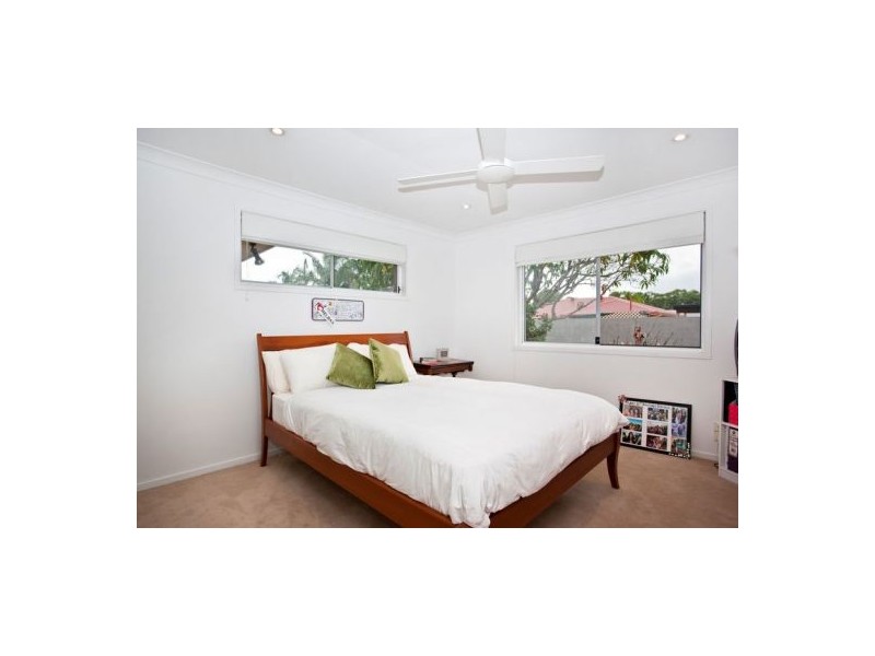 14 Dotterel Drive, Burleigh Waters QLD 4220