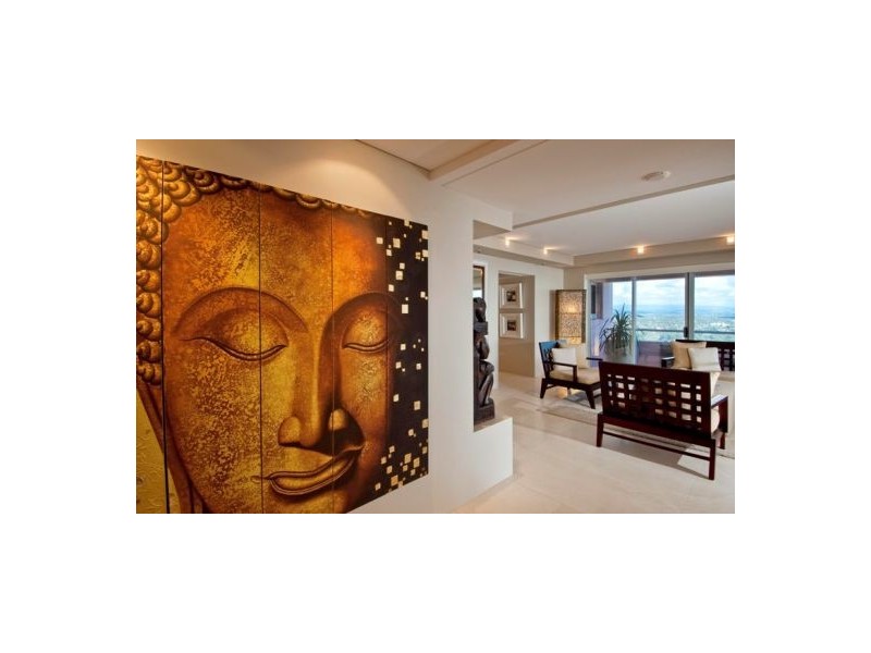 12 Commodore Drive, Main Beach QLD 4217