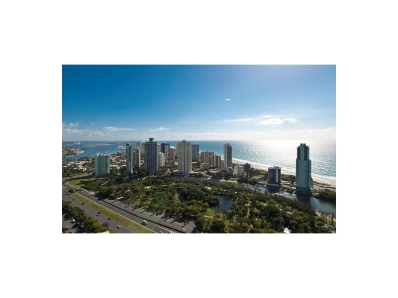 12 Commodore Drive, Main Beach QLD 4217